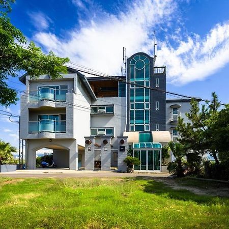 Romance Jeju Pension エクステリア 写真